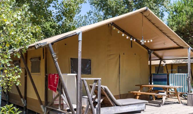 hebergement insolite camping chateau la foret en vendée