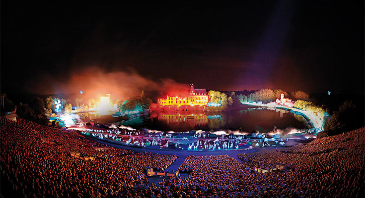 spectacle de nuit au Puy du Fou